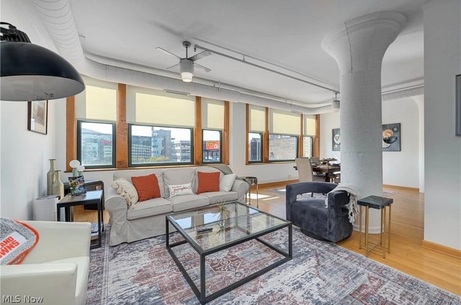 Furnished Finder property 1001900_1 photo 17