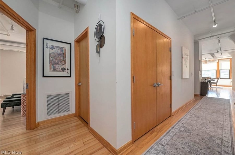 Furnished Finder property 1001900_1 photo 27