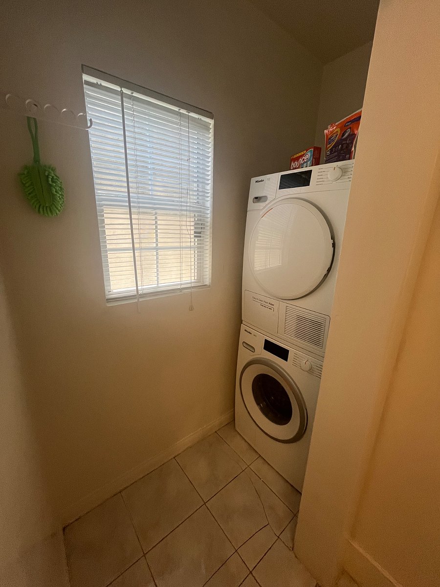 Furnished Finder property 1001913_1 photo 7