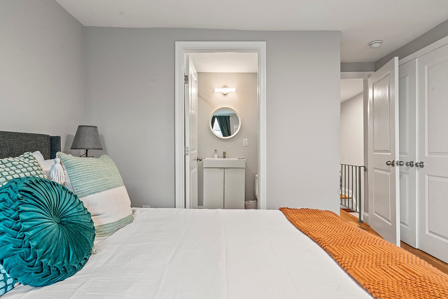Furnished Finder property 1001914_1 photo 16