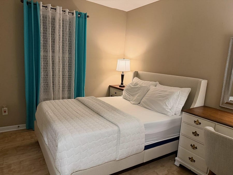 Furnished Finder property 1001917_1 photo 6