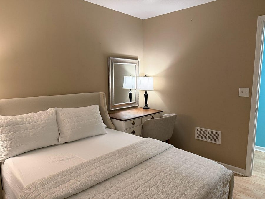 Furnished Finder property 1001917_1 photo 7