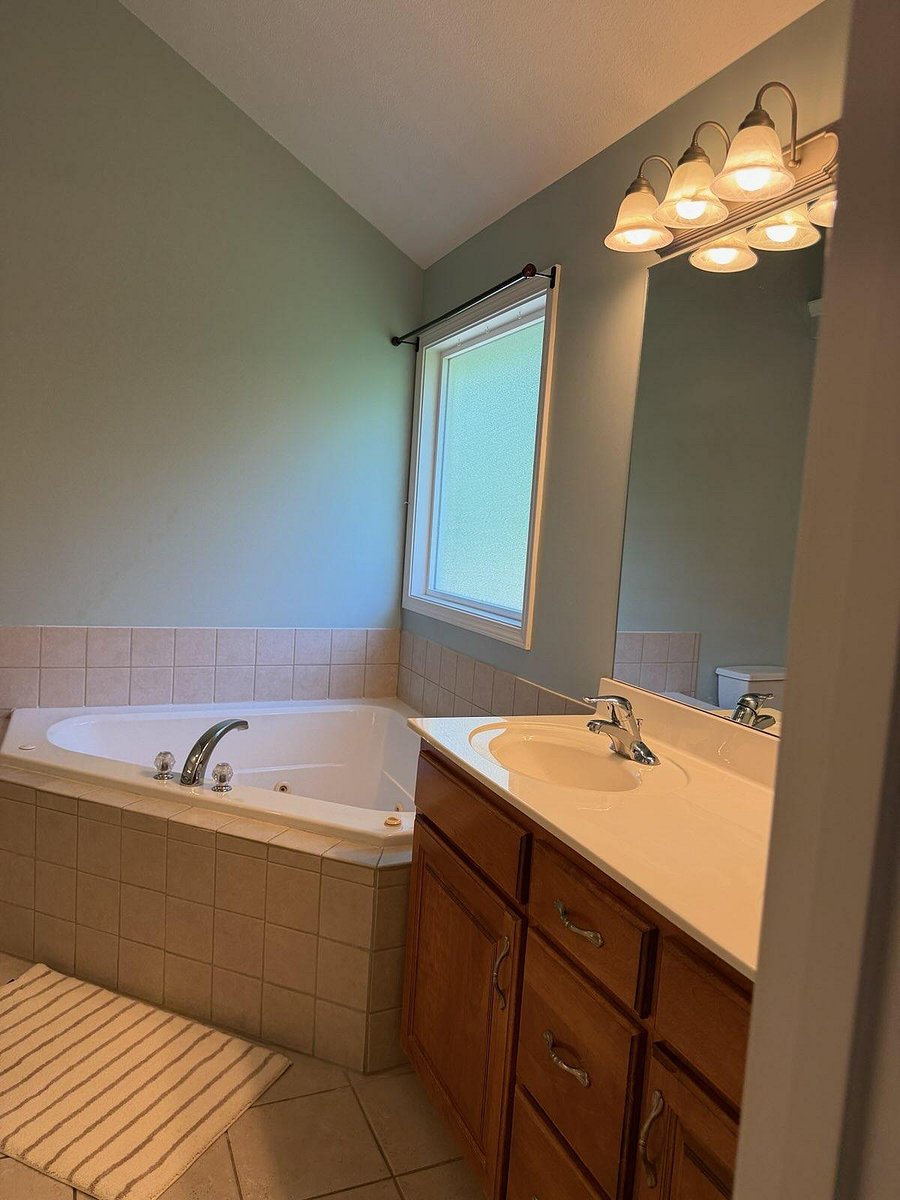 Furnished Finder property 1001917_1 photo 5