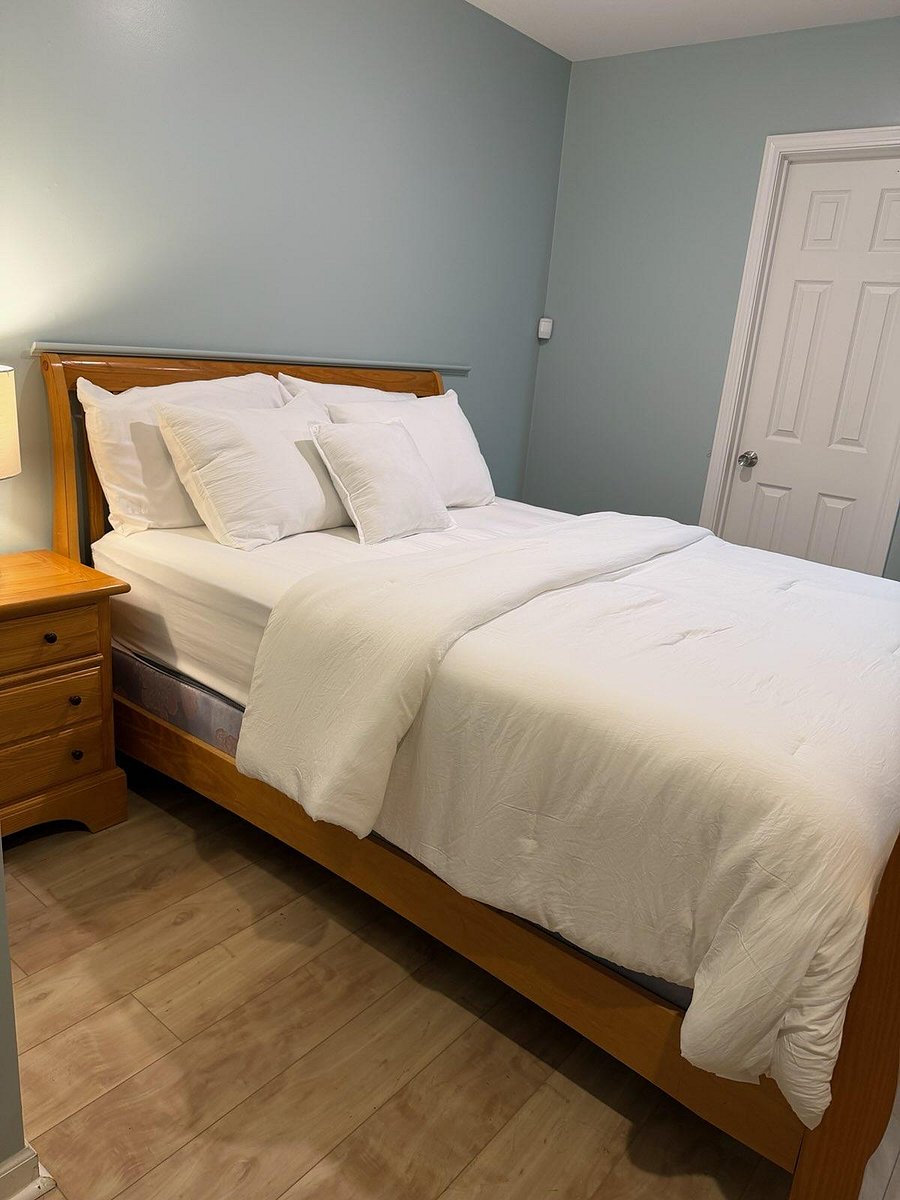 Furnished Finder property 1001917_1 photo 11