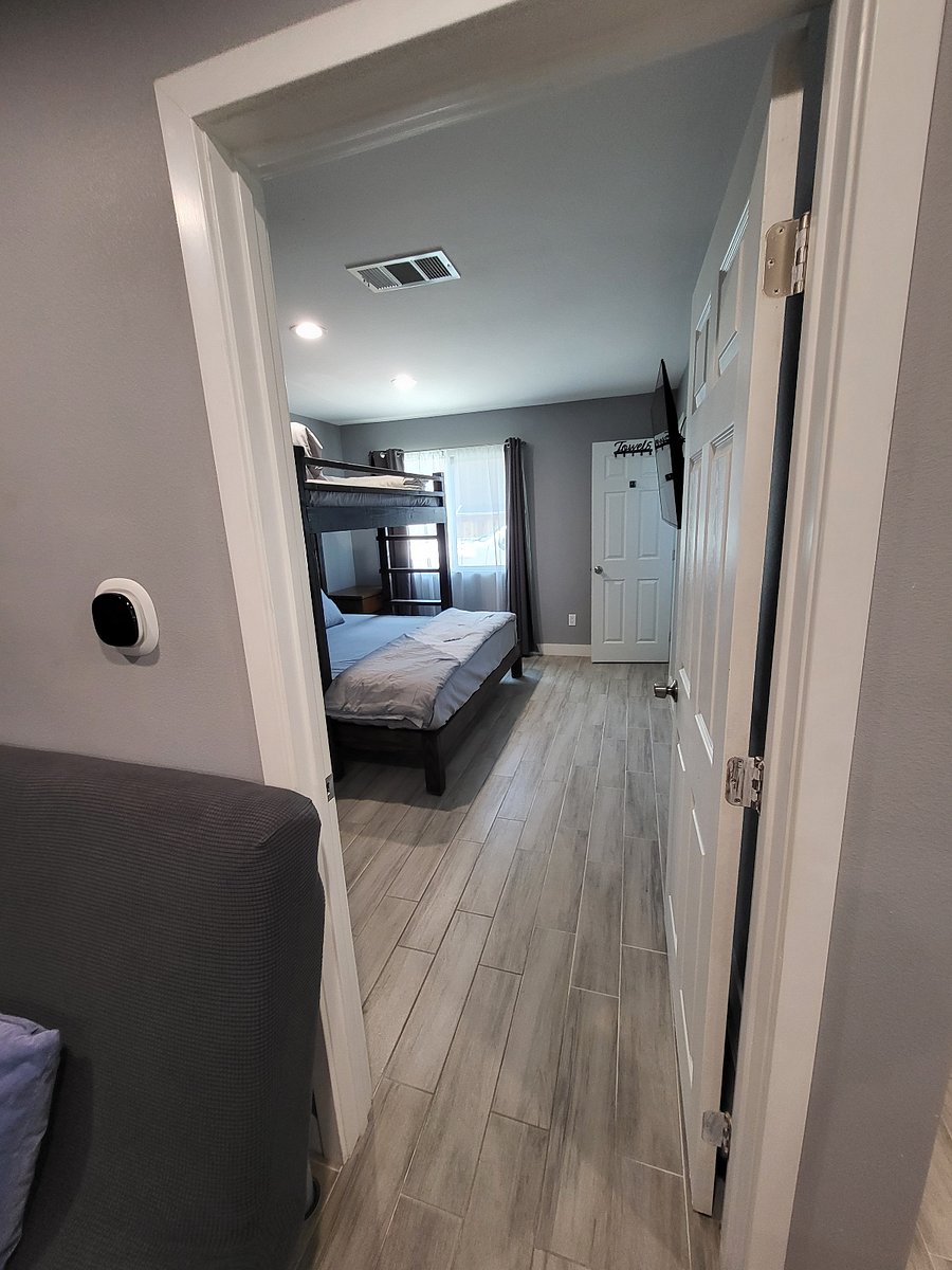 Furnished Finder property 1001927_1 photo 7