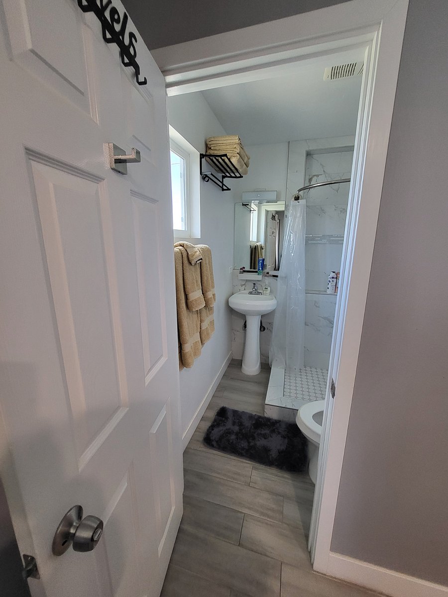 Furnished Finder property 1001927_1 photo 13