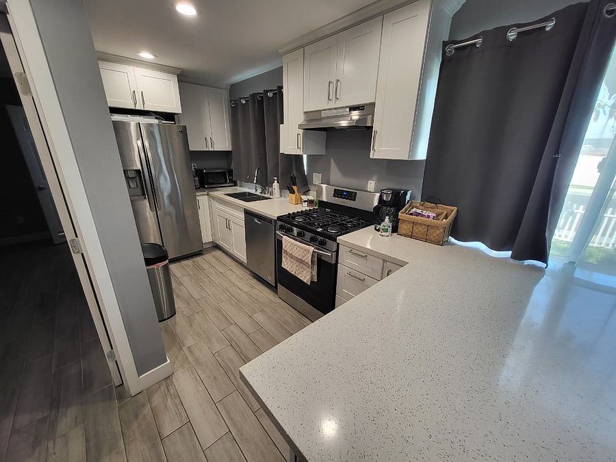 Furnished Finder property 1001927_1 photo 3