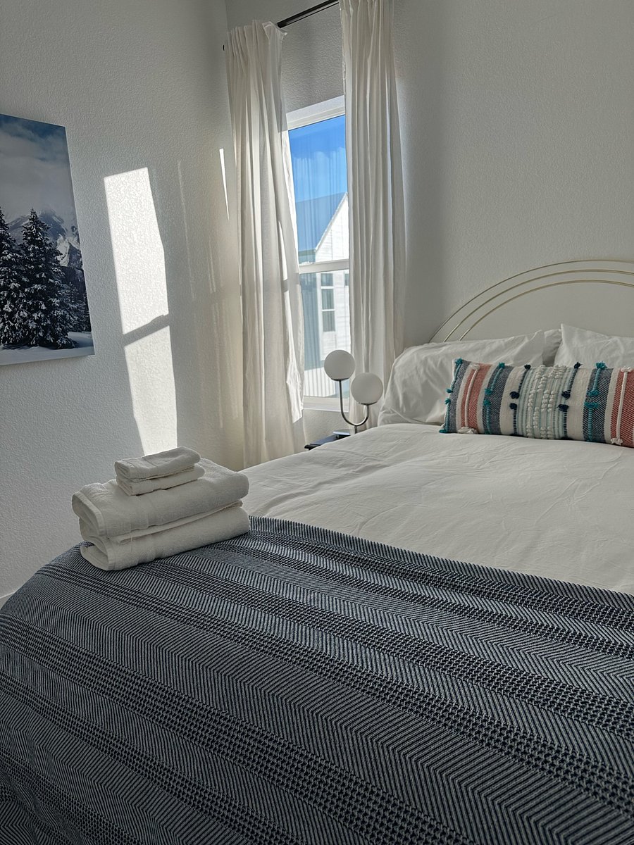 Furnished Finder property 1001930_1 photo 12