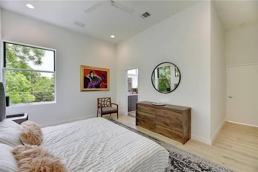 Furnished Finder property 1001934_1 photo 13