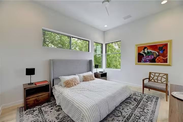 Furnished Finder property 1001934_1 photo 12