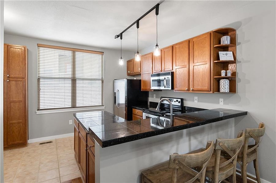 Furnished Finder property 1001974_1 photo 3
