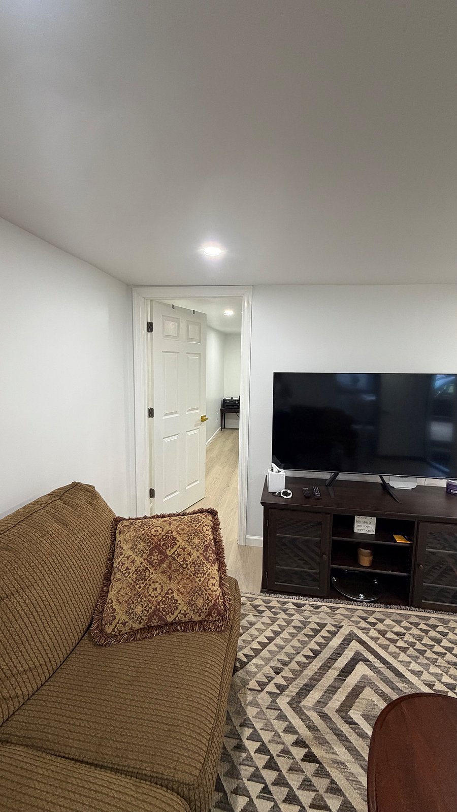 Furnished Finder property 1001998_1 photo 3