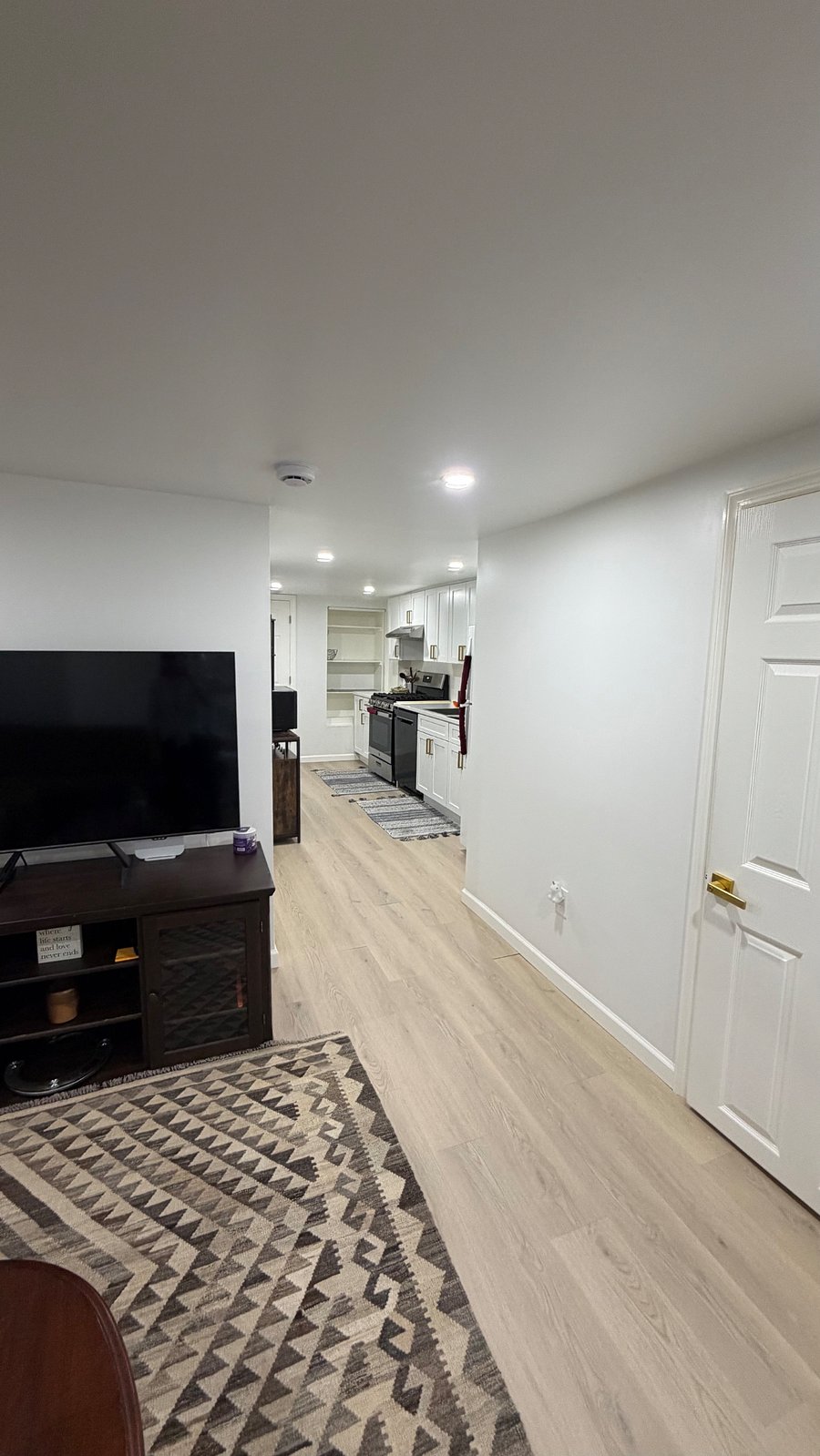 Furnished Finder property 1001998_1 photo 6