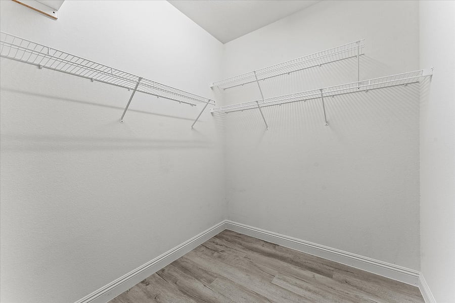 Furnished Finder property 1002000_1 photo 18