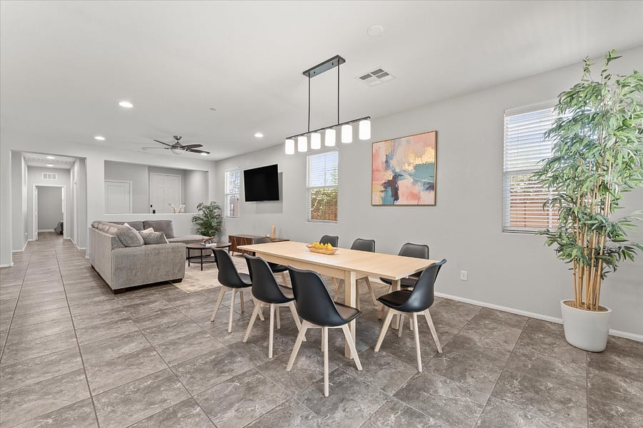 Furnished Finder property 1002000_1 photo 13