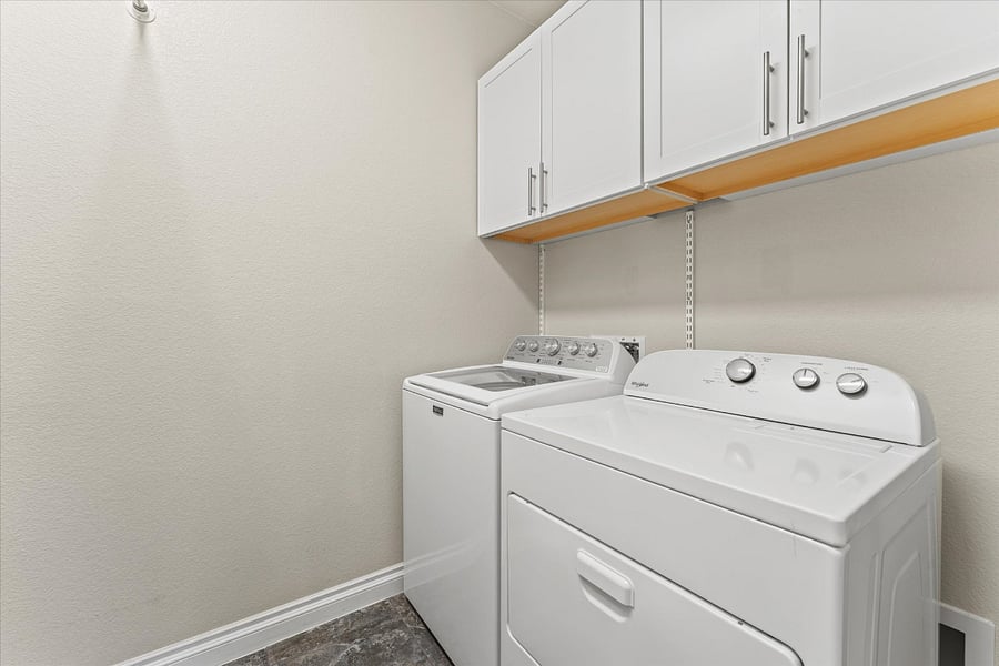 Furnished Finder property 1002000_1 photo 29