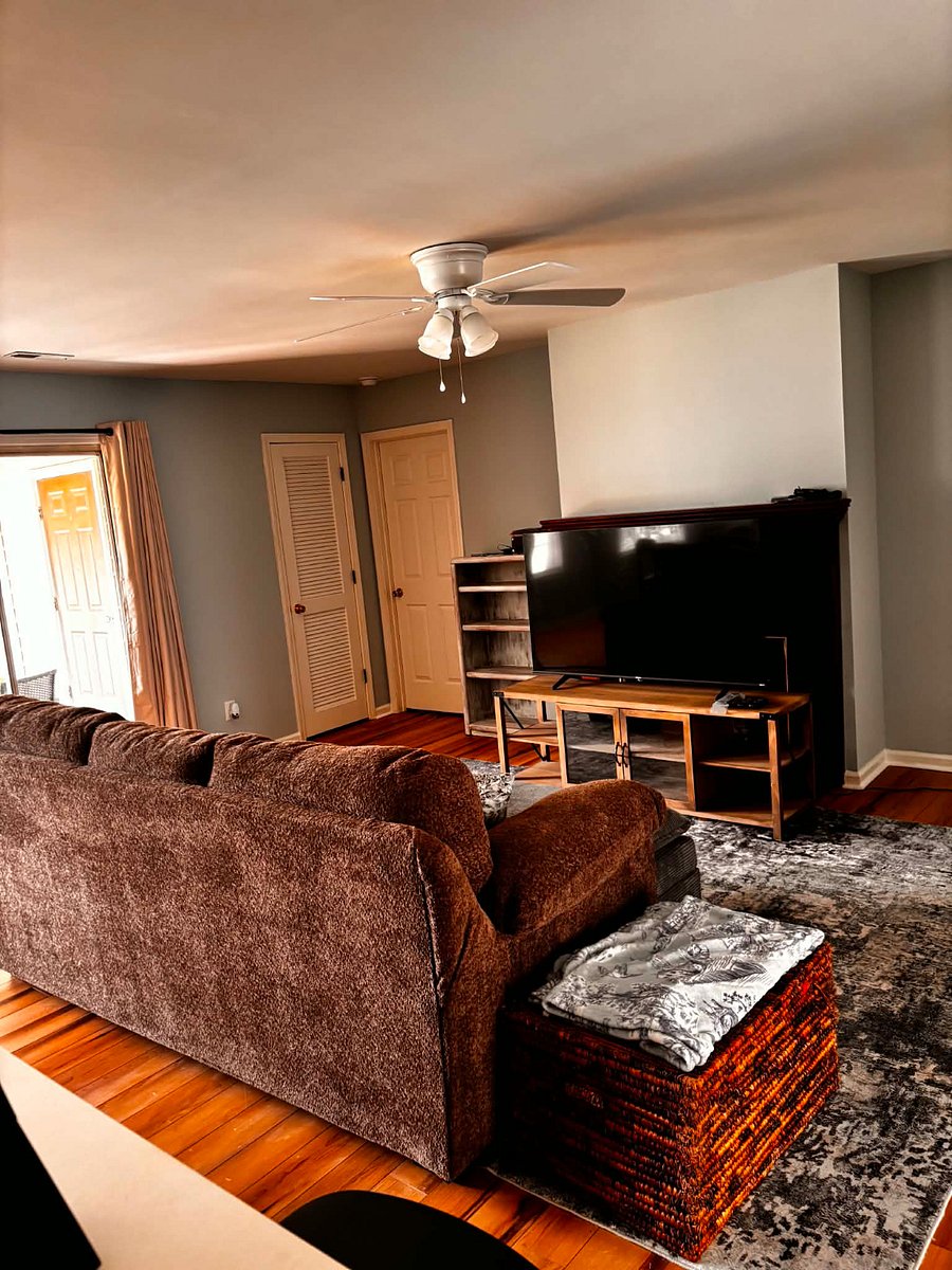 Furnished Finder property 1002010_1 photo 2