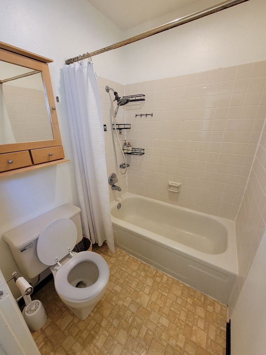Furnished Finder property 1002047_1 photo 8