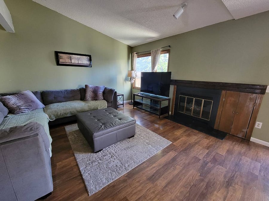 Furnished Finder property 1002047_1 photo 3