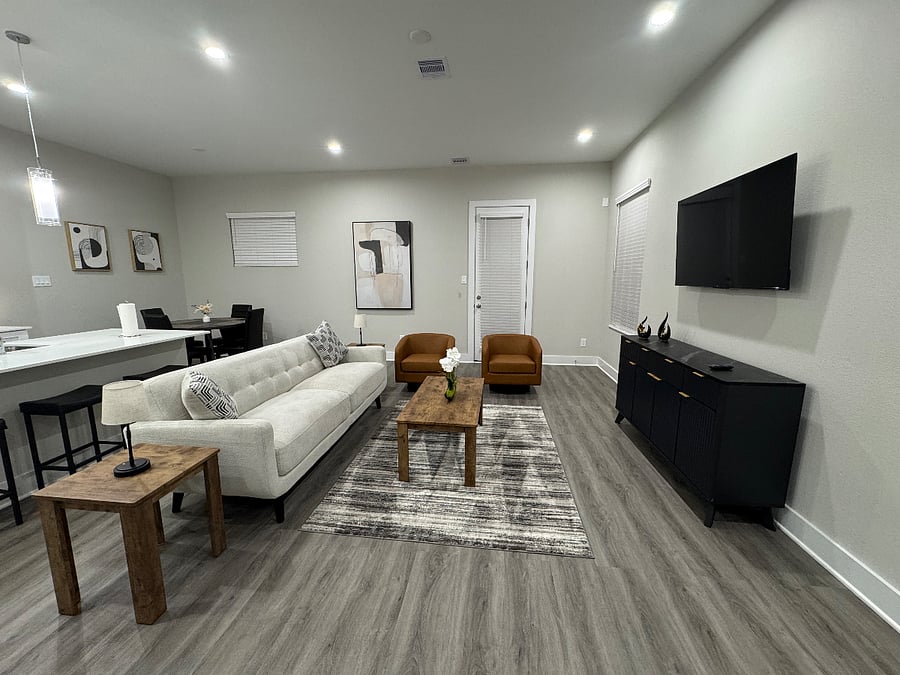 Furnished Finder property 1002048_1 photo 12