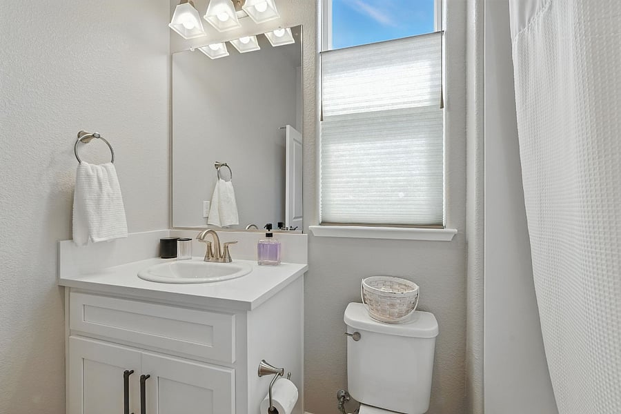 Bathroom #2