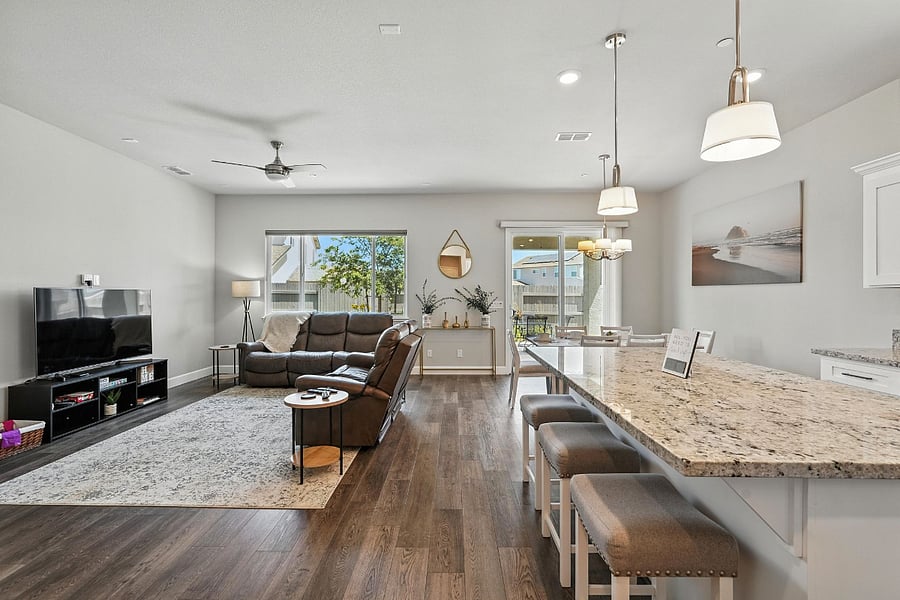 Open Floor Plan Living/Dining/Kitchen Area