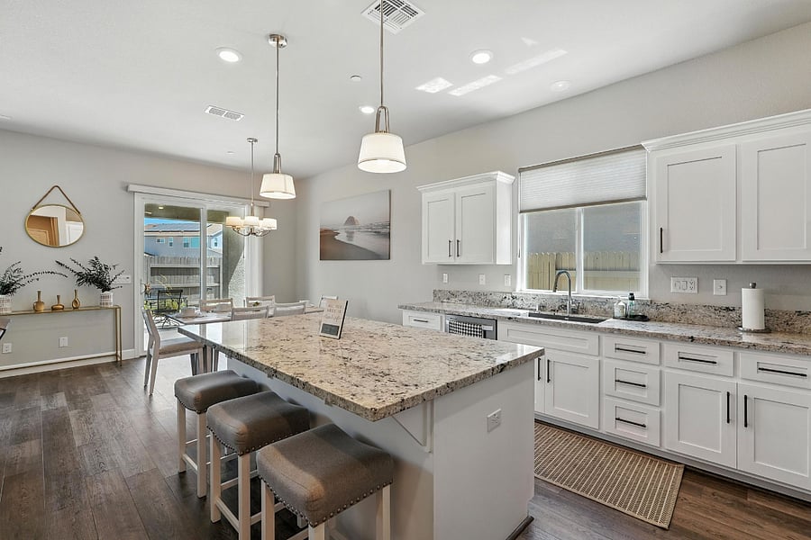 Kitchen - Island w/ bar top eating.