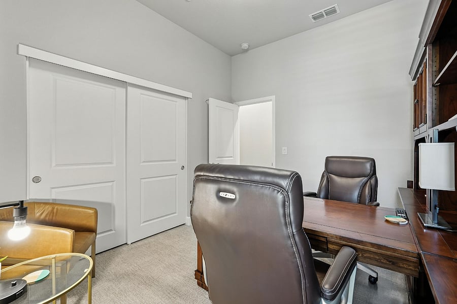 Dedicated Office Space (converted from 4th bedroom)