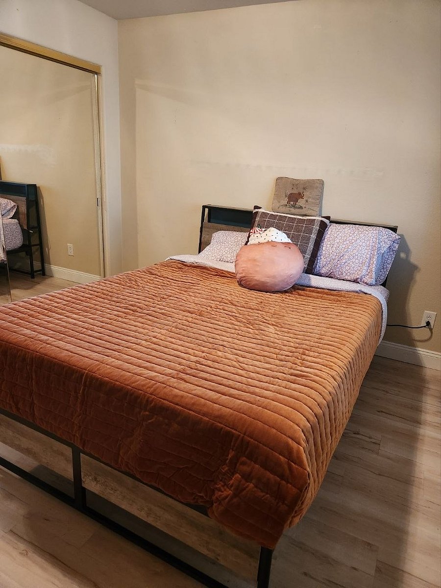 Furnished Finder property 1002061_1 photo 10