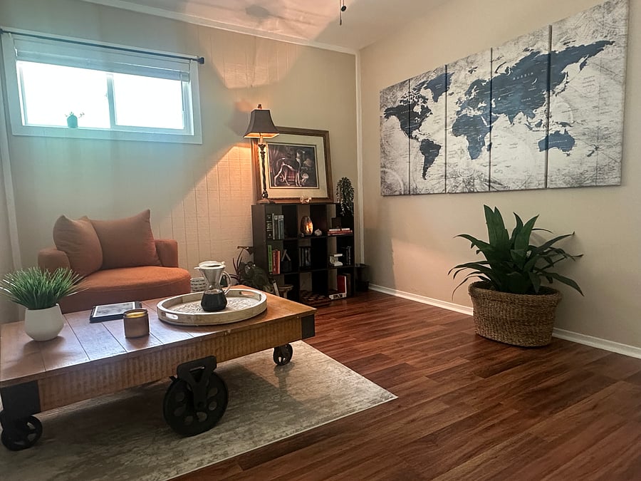 Shared upstairs reading loft. A quiet space to relax, read or enjoy coffee