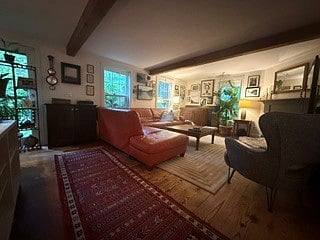 Furnished Finder property 1002068_1 photo 12
