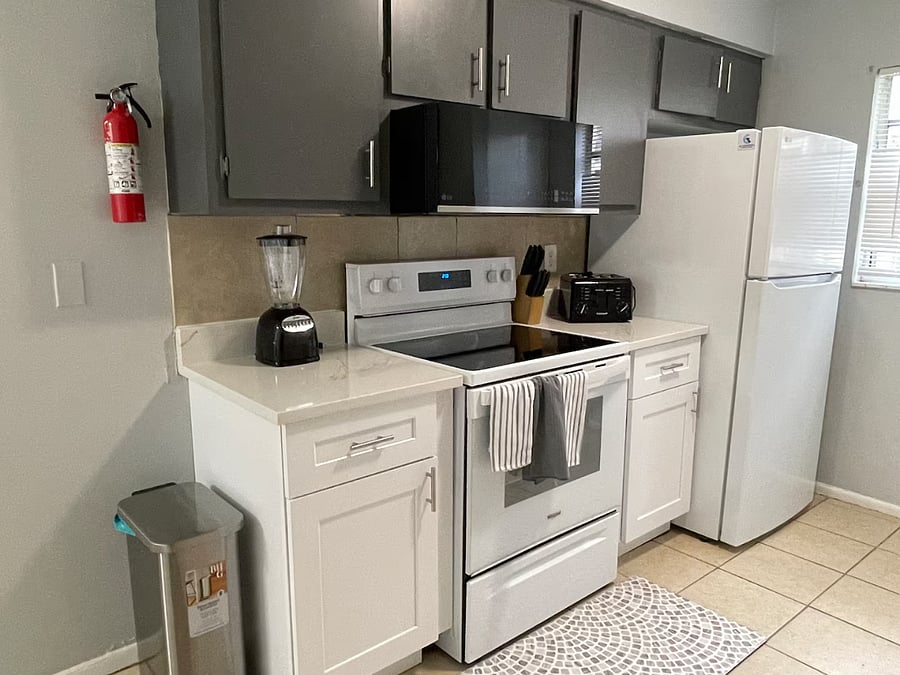 Furnished Finder property 1002069_1 photo 9