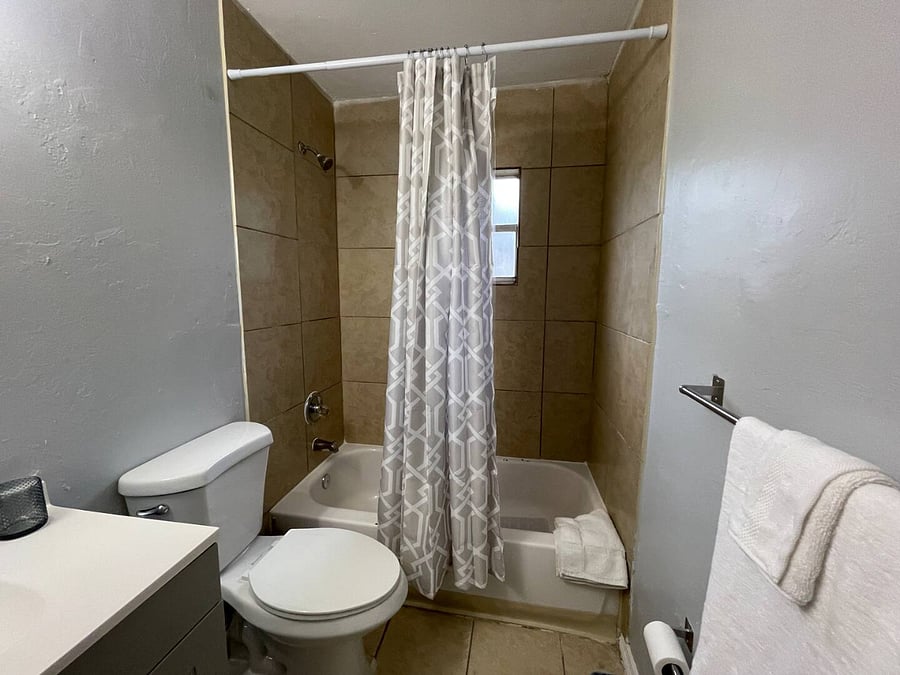 Furnished Finder property 1002069_1 photo 33