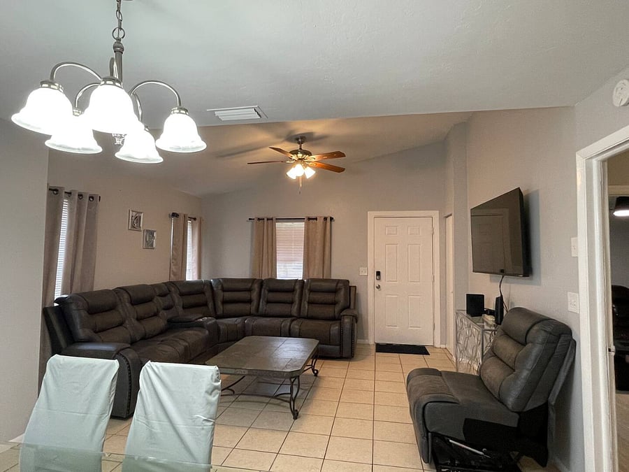 Furnished Finder property 1002069_1 photo 3