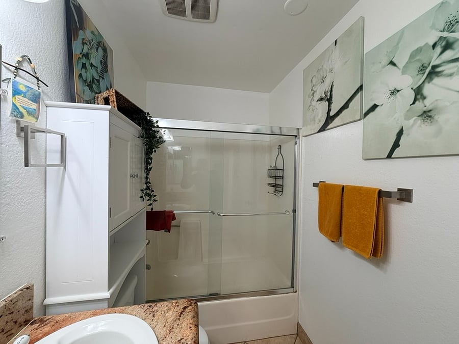 Furnished Finder property 1002076_1 photo 11