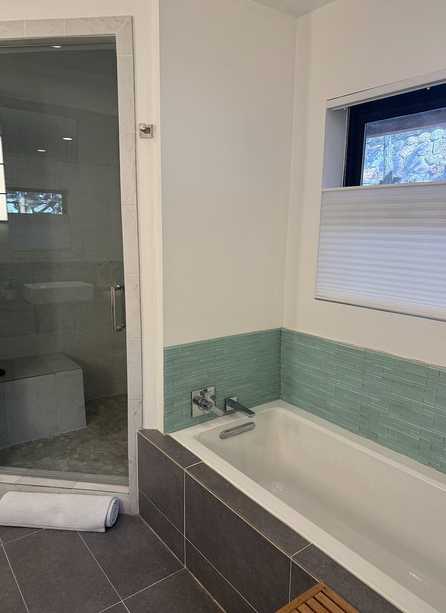 Furnished Finder property 1002085_1 photo 5