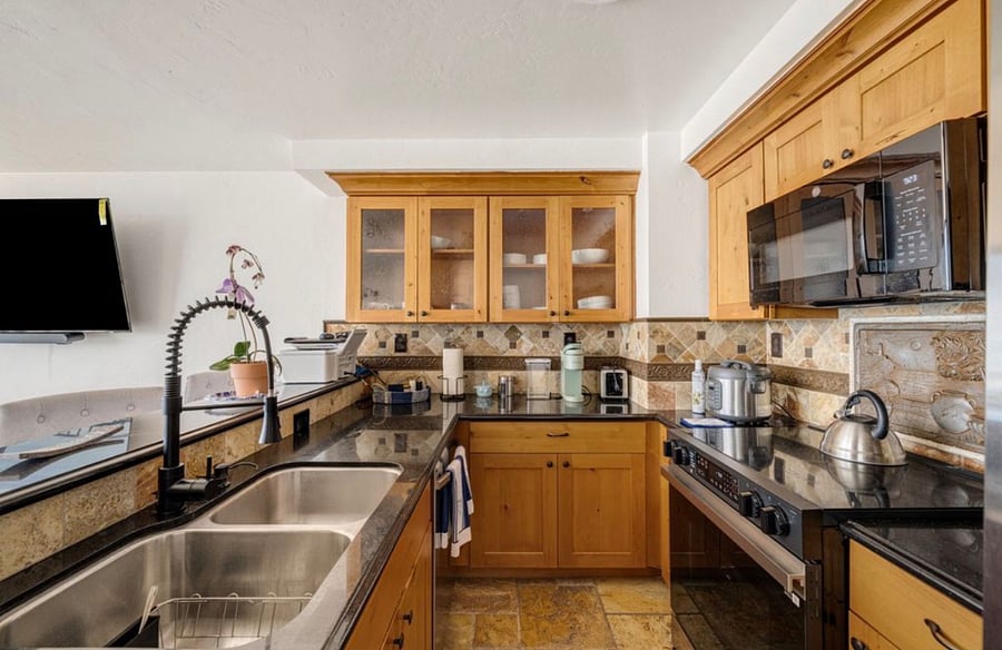 Furnished Finder property 1002101_1 photo 8