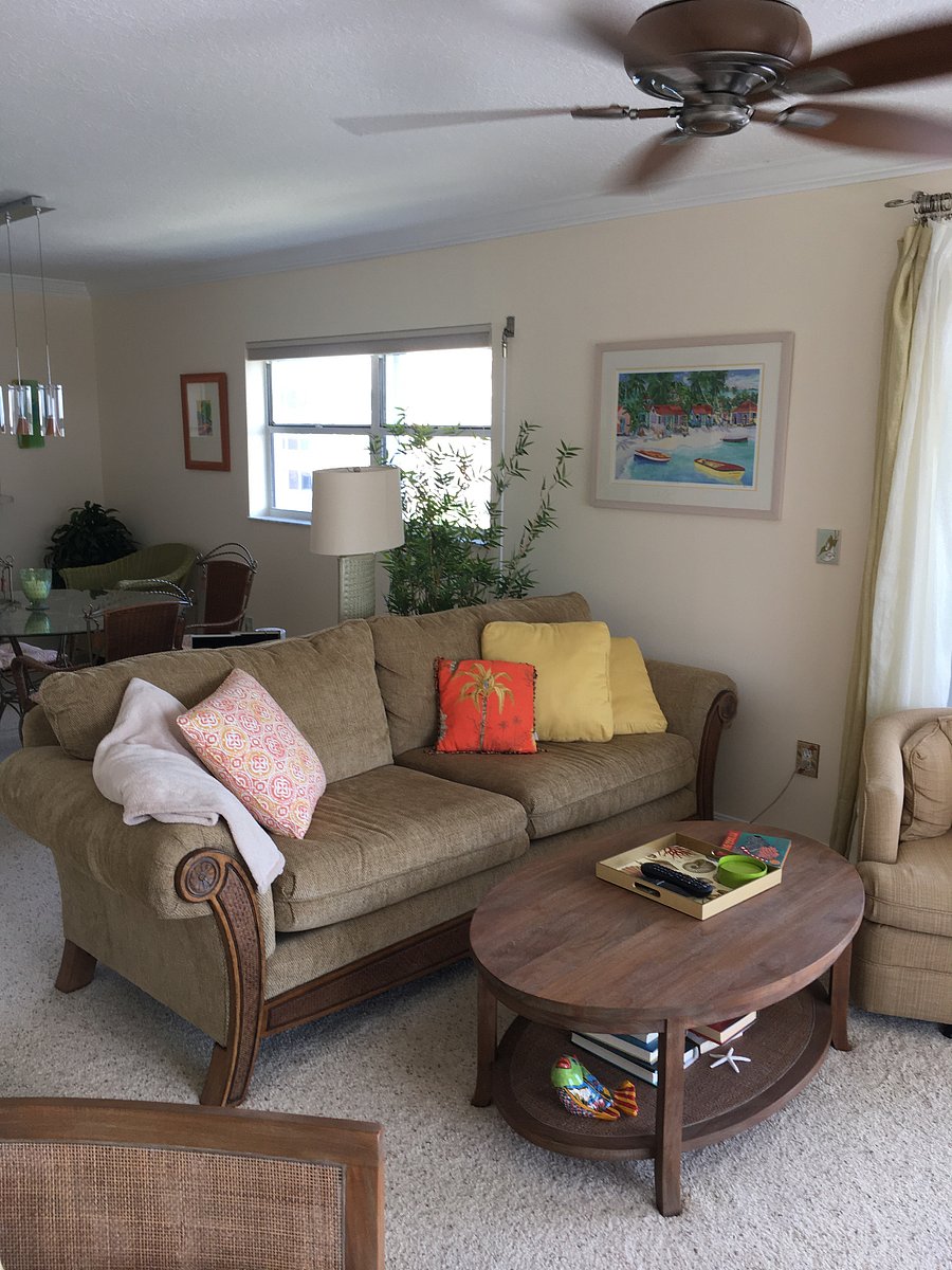 Tommy Bahama couch