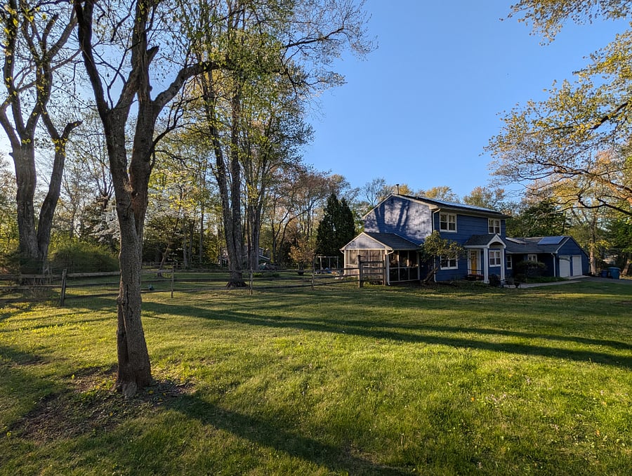 Mature trees, quiet and private