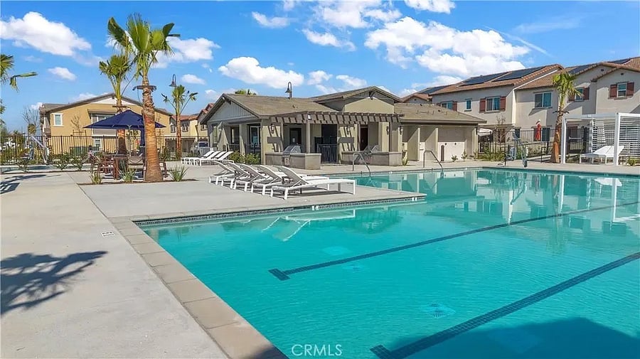 Furnished Finder property 1002132_1 photo 10