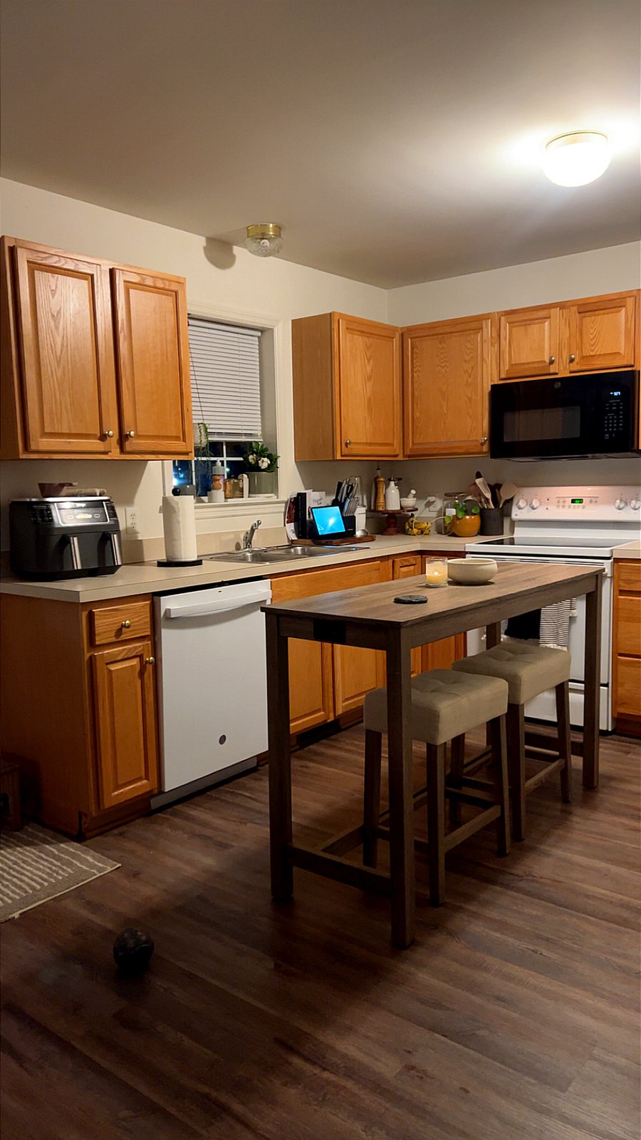 Furnished Finder property 1002136_1 photo 9
