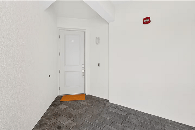 Furnished Finder property 1002153_1 photo 20