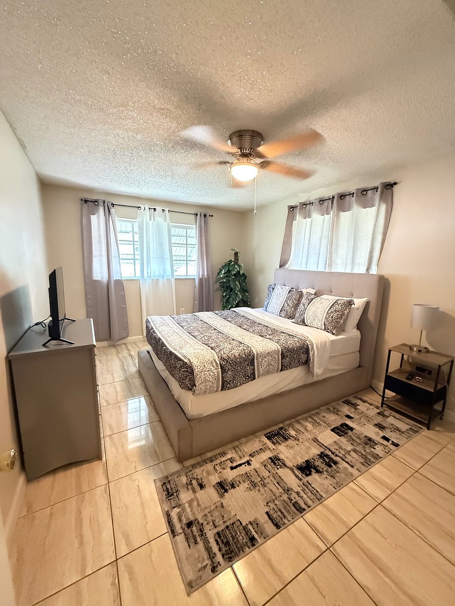 Furnished Finder property 1002157_1 photo 3