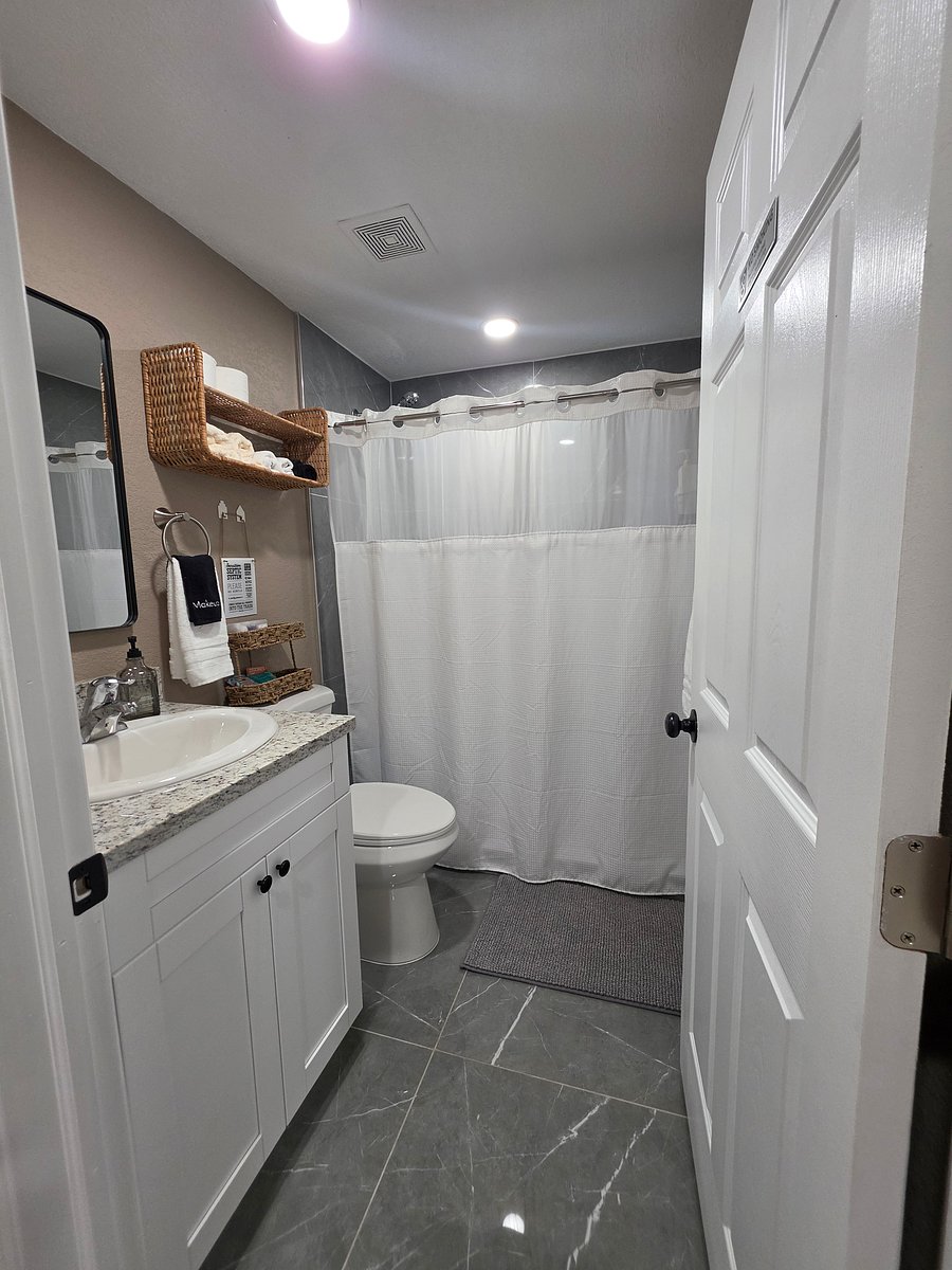Furnished Finder property 1002164_1 photo 10