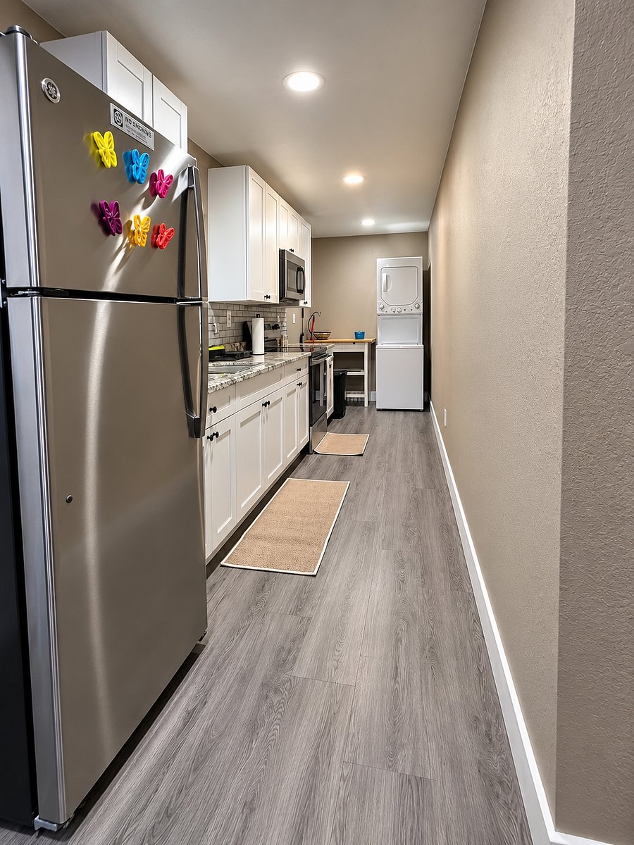 Furnished Finder property 1002164_1 photo 3