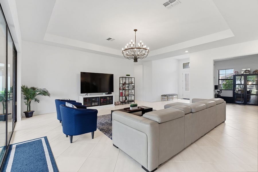 Furnished Finder property 1002176_1 photo 3