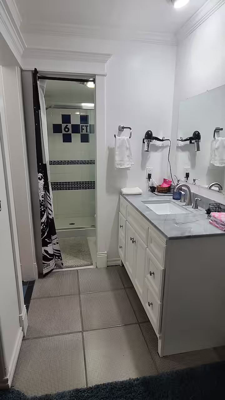 Furnished Finder property 1002178_1 photo 16