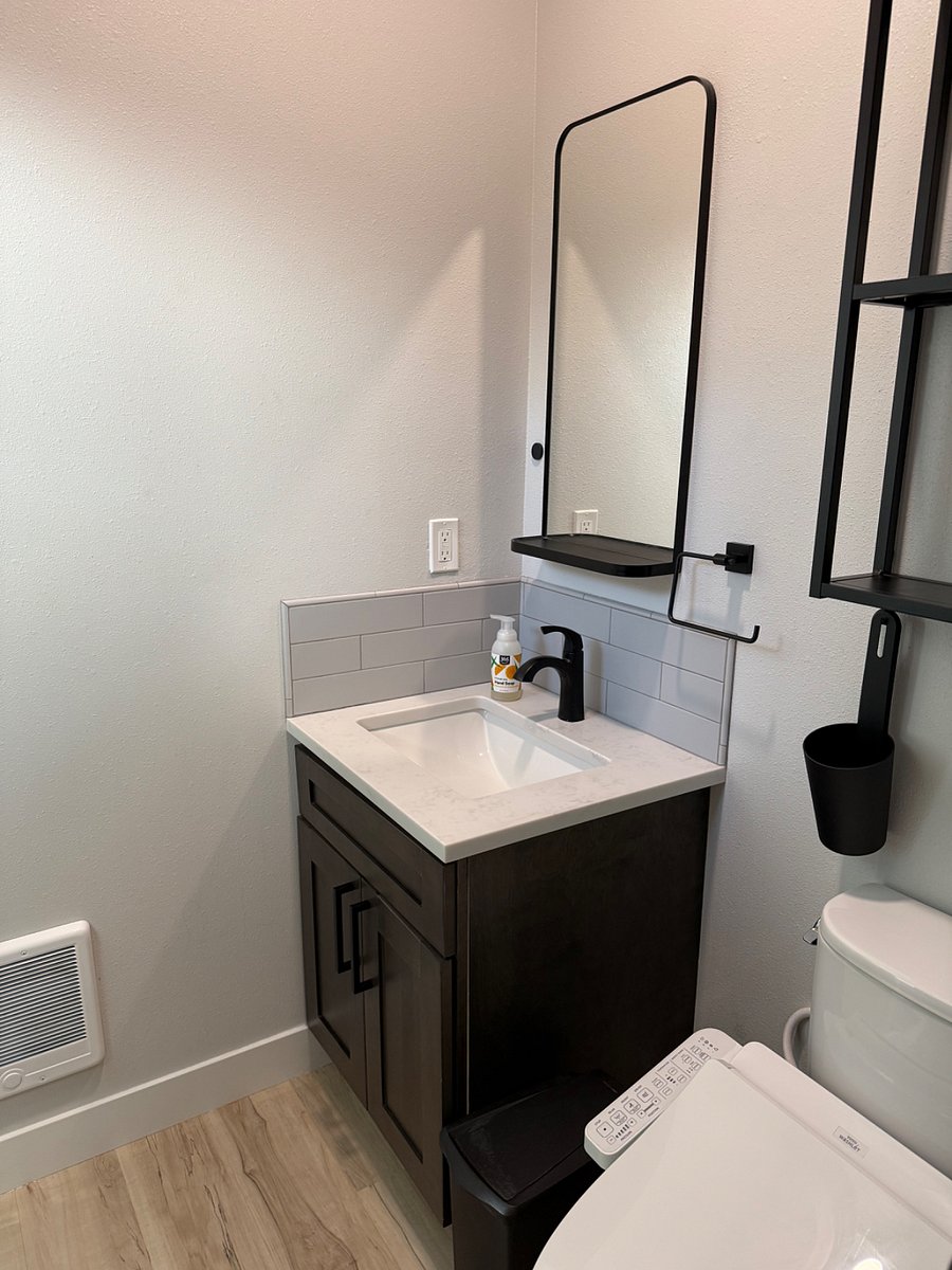 Furnished Finder property 1002189_1 photo 12