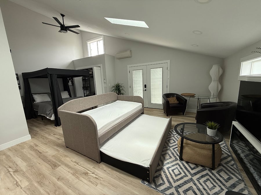 Furnished Finder property 1002189_1 photo 17
