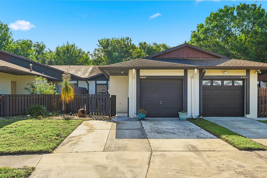 Double parking driveway